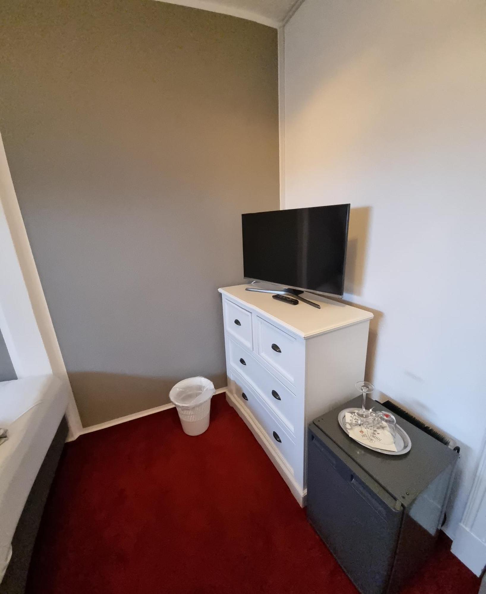 Hotel-Cafe-Lindow Wenningstedt-Braderup Exteriör bild