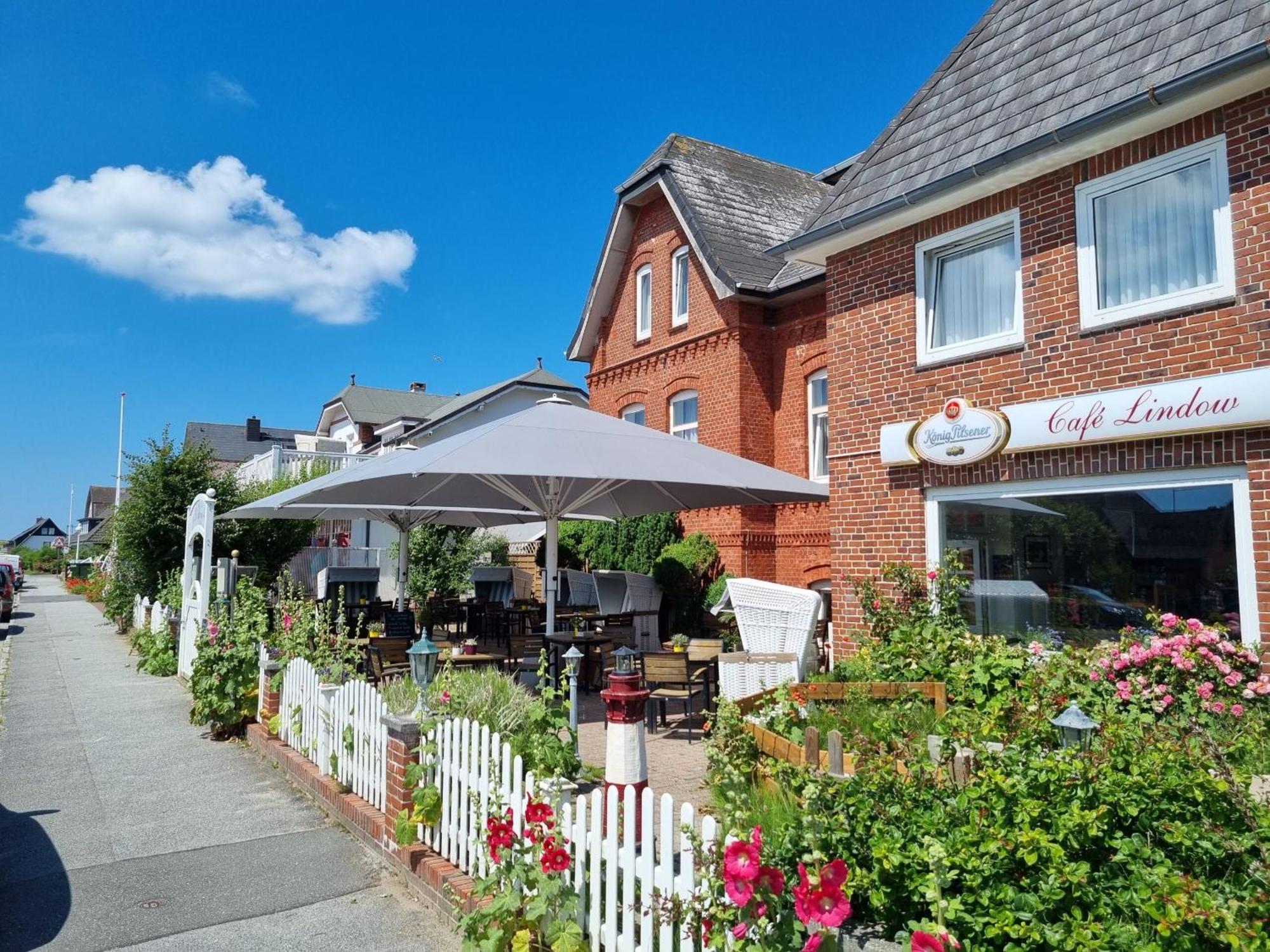 Hotel-Cafe-Lindow Wenningstedt-Braderup Exteriör bild